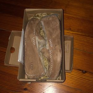 Ugg Ansley Chestnut Slippers Sz 7